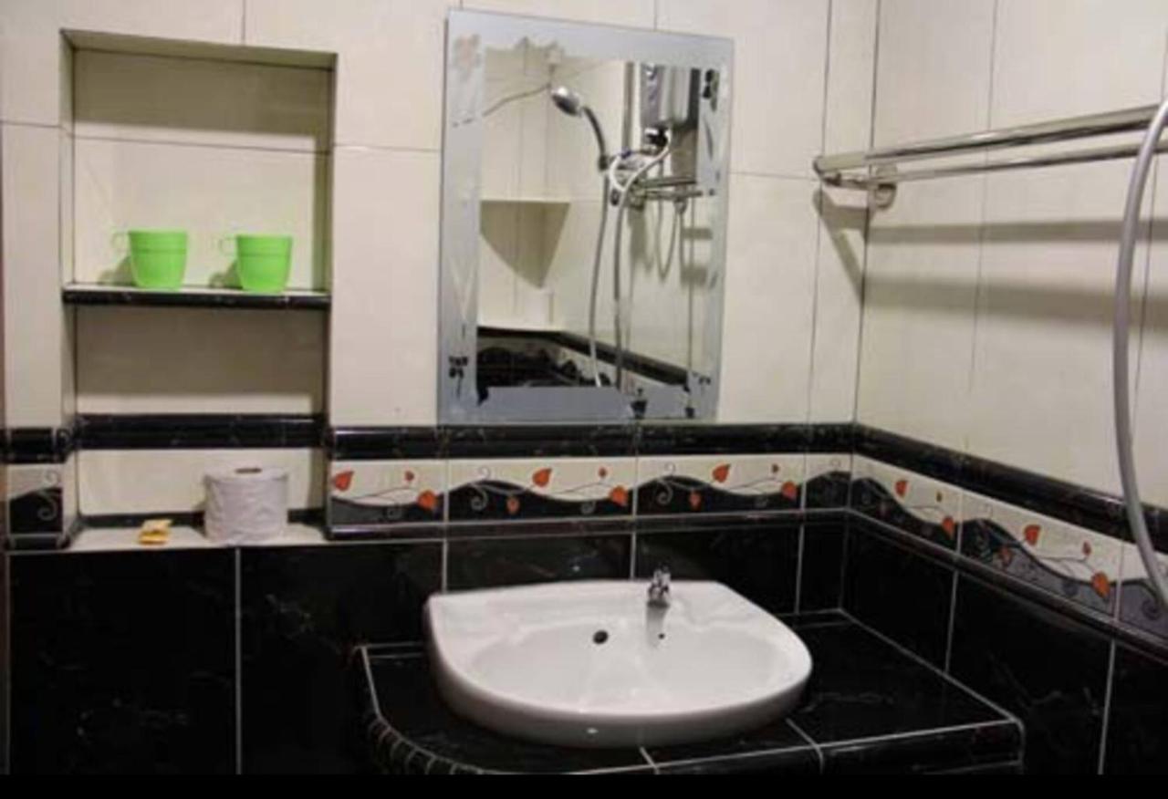 Crown Imperial Court Apartment Κάμερον Χάιλαντς Εξωτερικό φωτογραφία